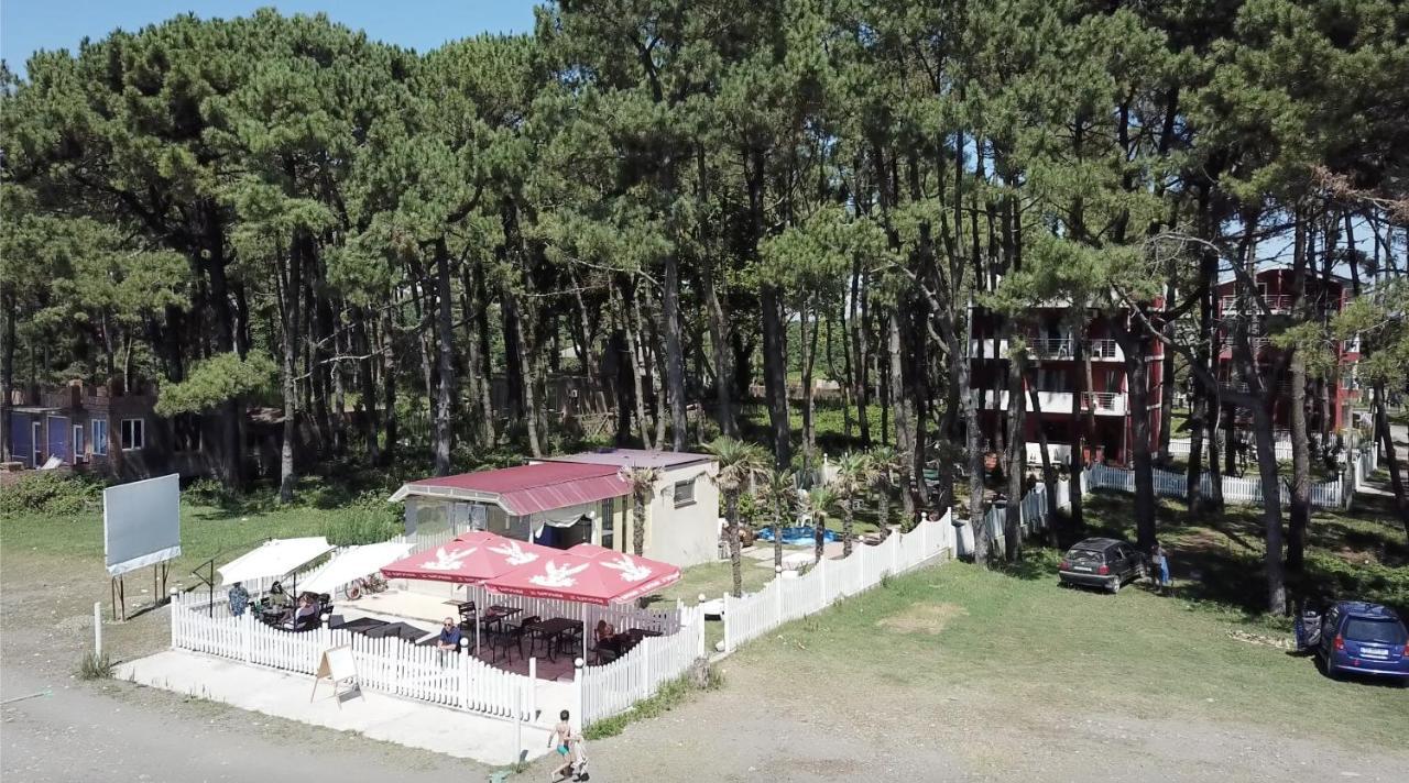 Guest House Guriani Grigoleti Bagian luar foto